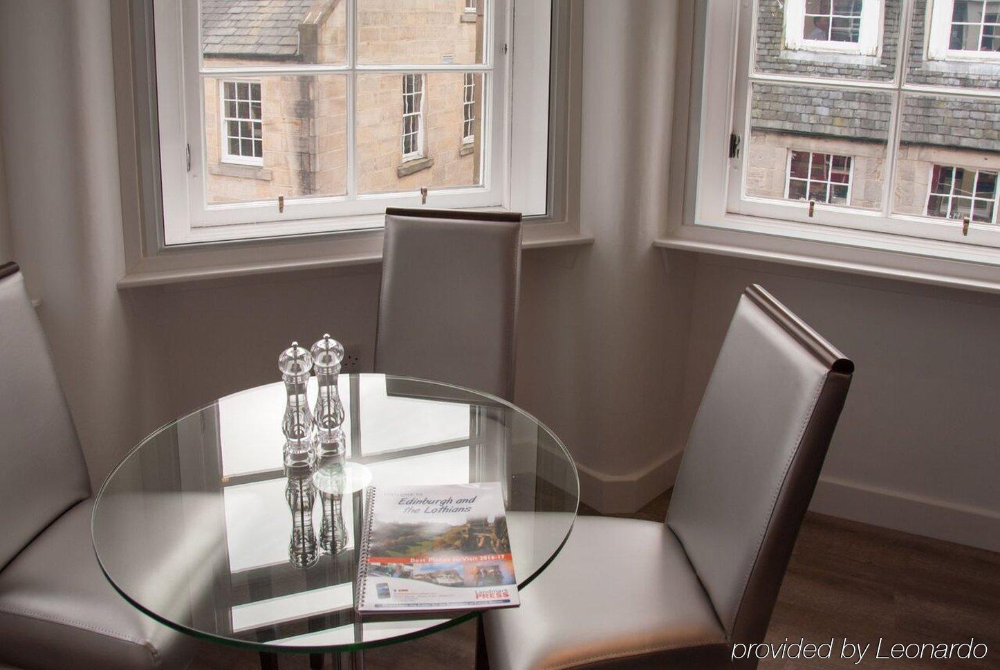Fountain Court Apartments - Harris Edinburg Exteriör bild